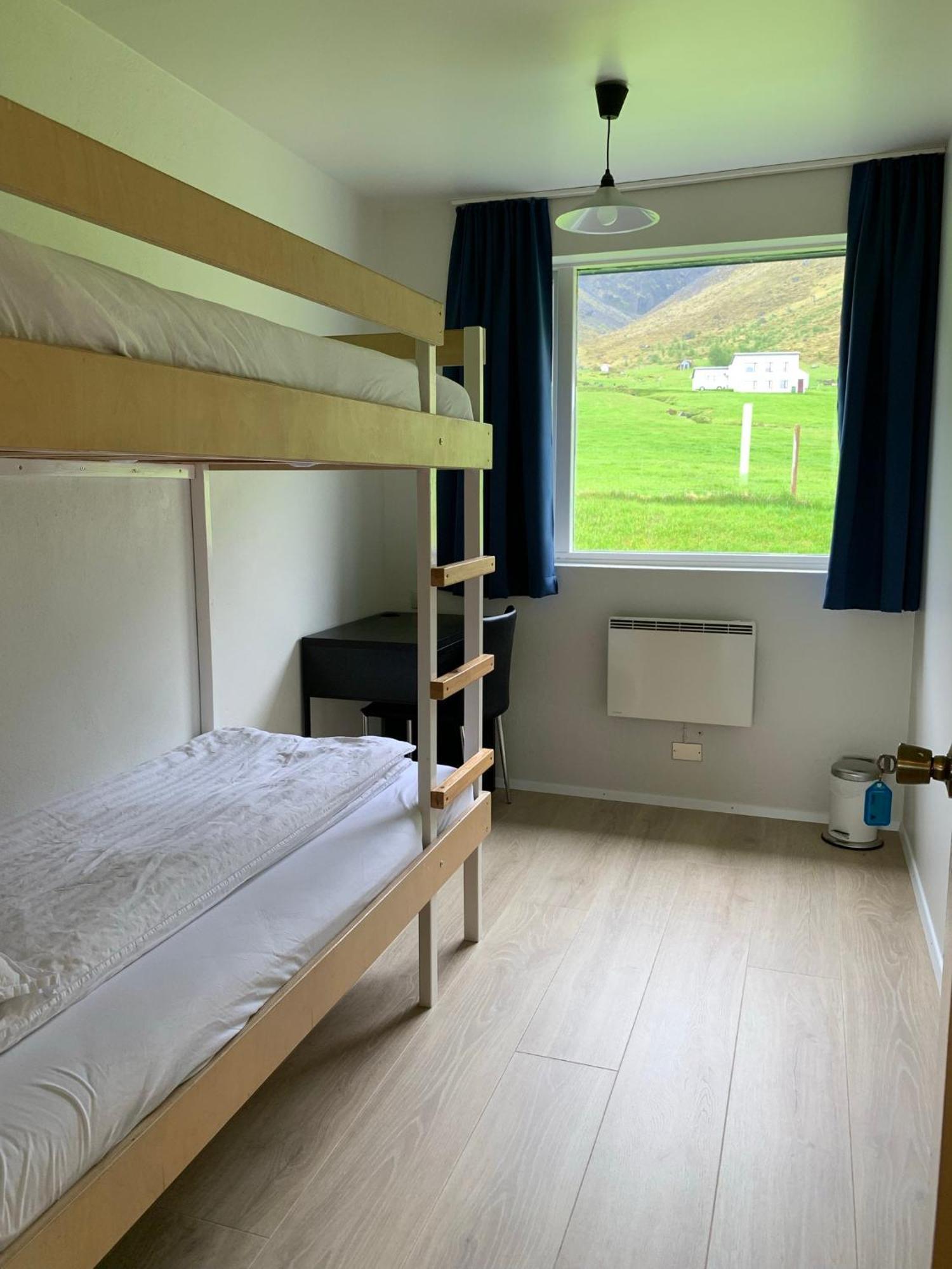 Vesturhus Hostel Hof  Esterno foto
